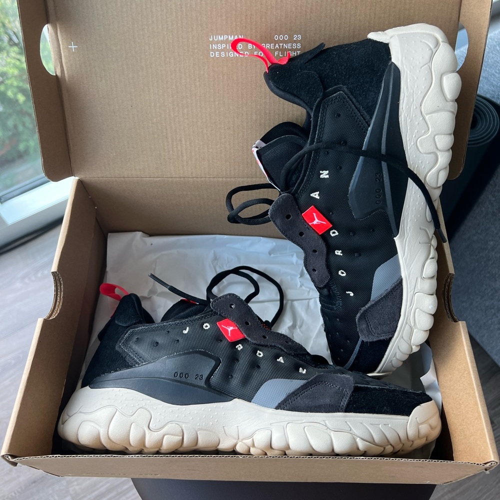 Jordan Delta 2